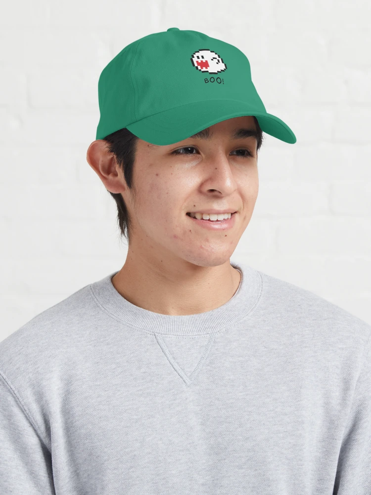 Homme qui porte une casquette verte Super Mario personnage Bandit Boo